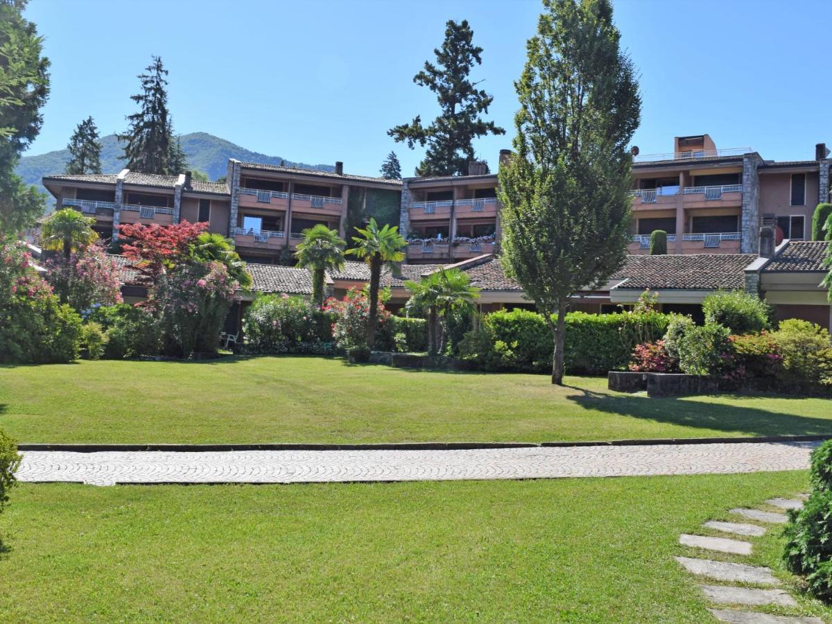 Apartment Hermitage-19 By Interhome Porto Valtravaglia Exteriör bild
